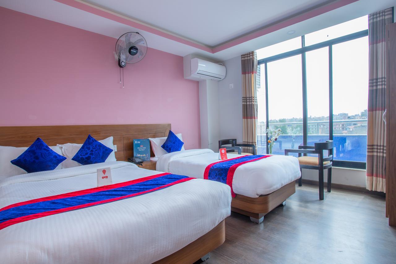 Oyo 136 Hotel Om Plaza Kathmandu Buitenkant foto