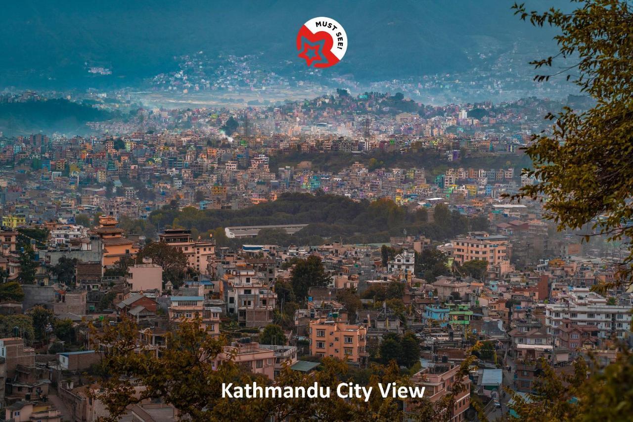 Oyo 136 Hotel Om Plaza Kathmandu Buitenkant foto